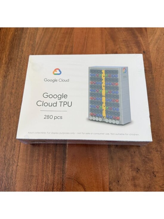Other - Google Cloud TPU Server Rack Model Kit Playwell Bricks 280 pcs Corporate Swag